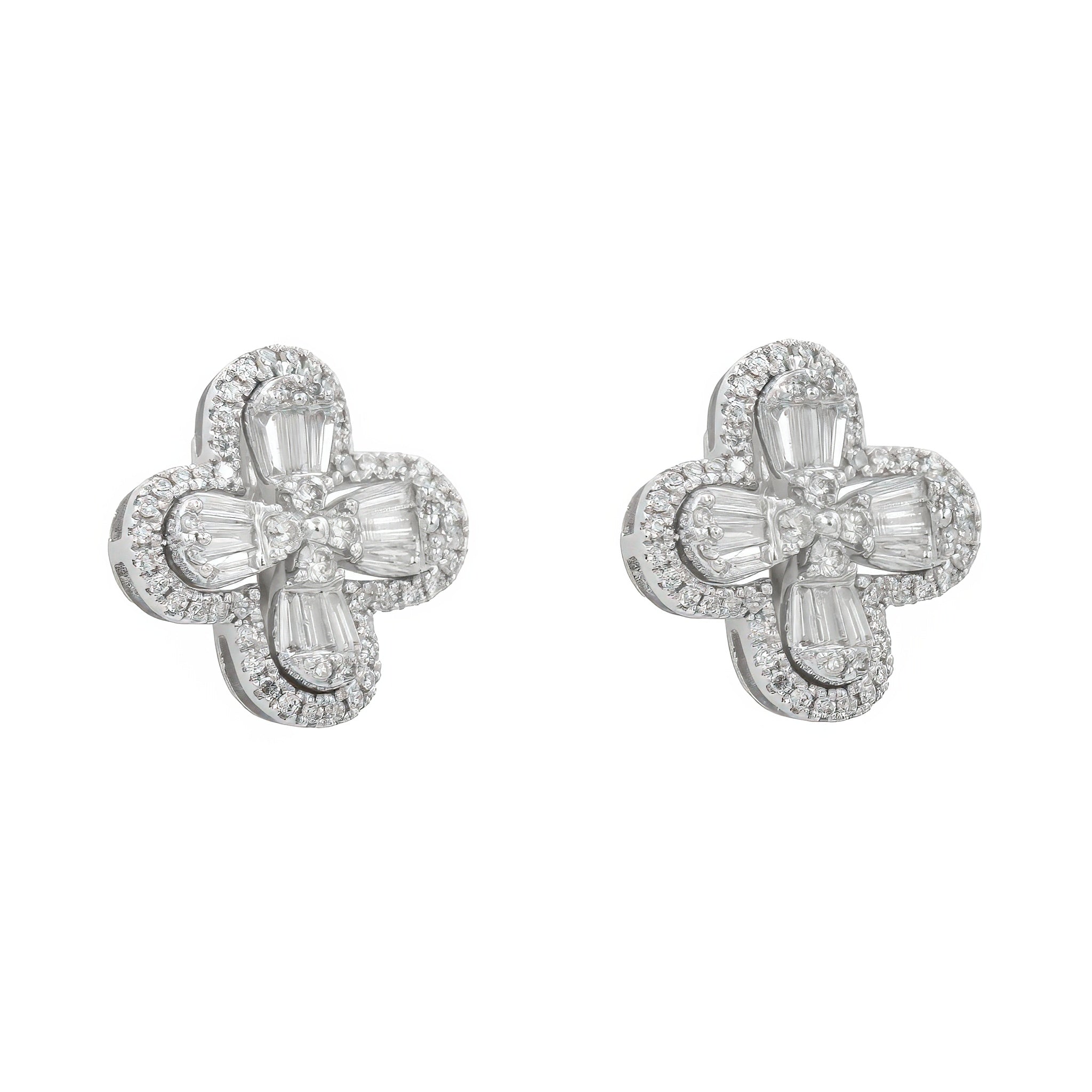 Brinco Flora flor de diamante e ouro18k