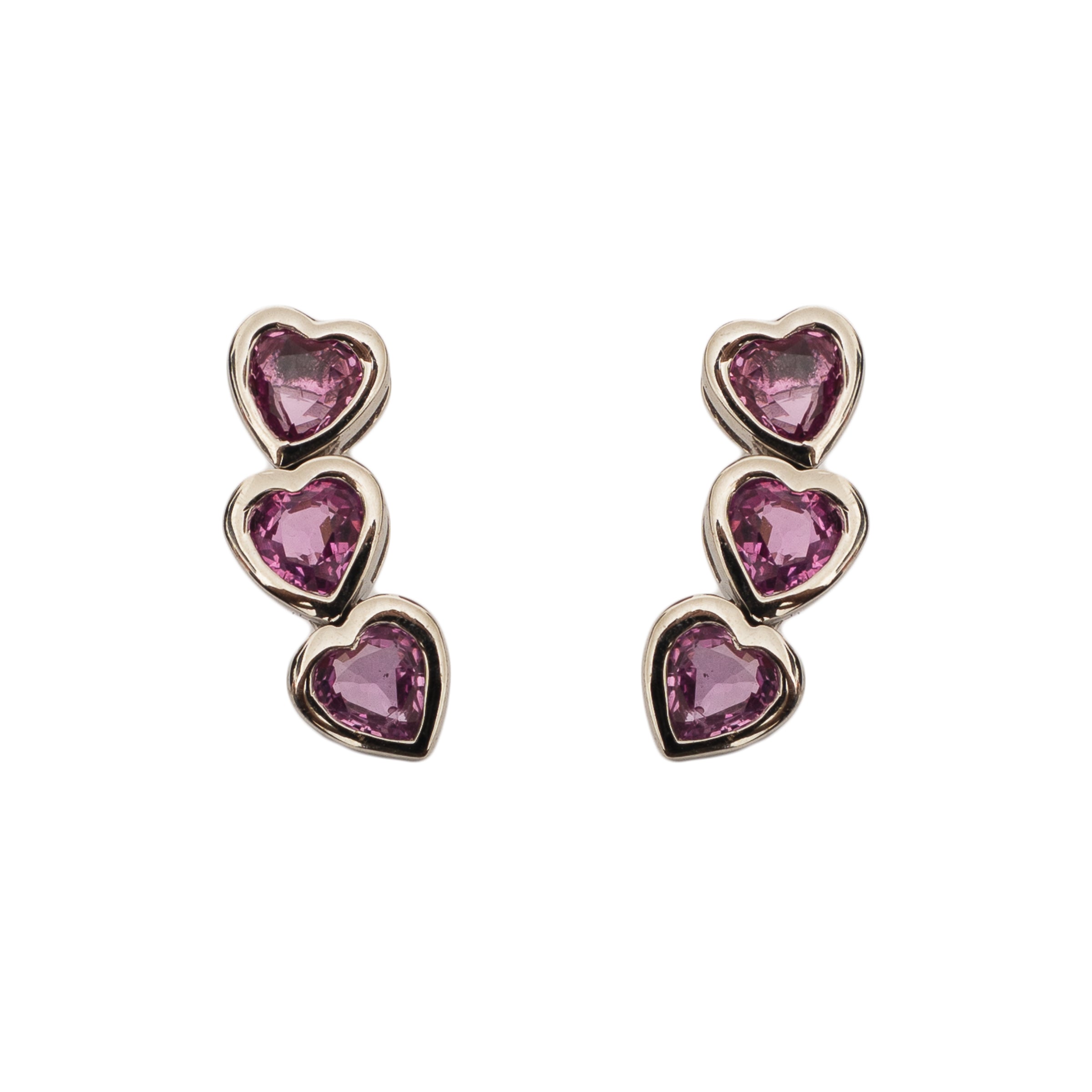 Brinco 3 corações safira rosa e ouro 18k