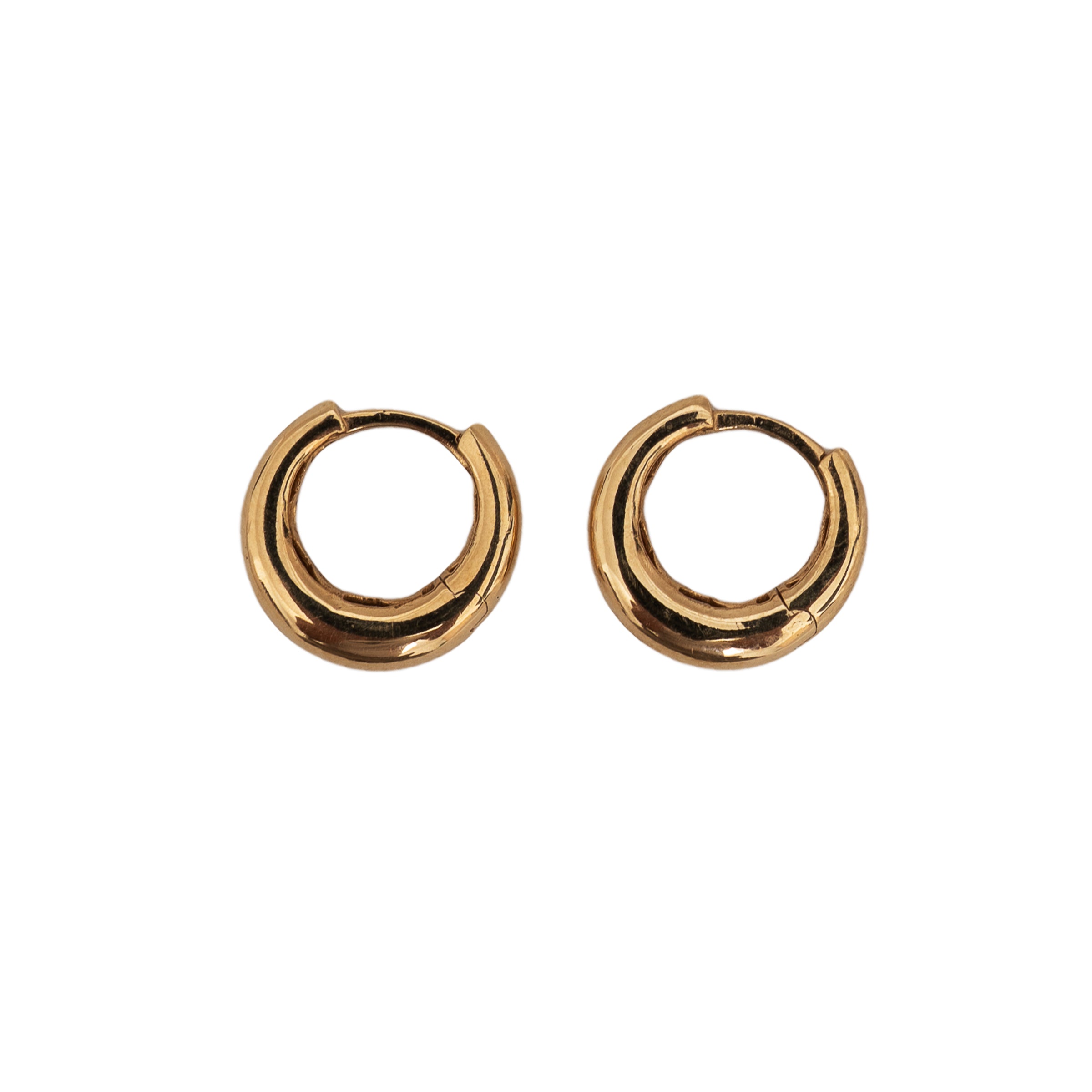 Argola bojudinha ouro 18k
