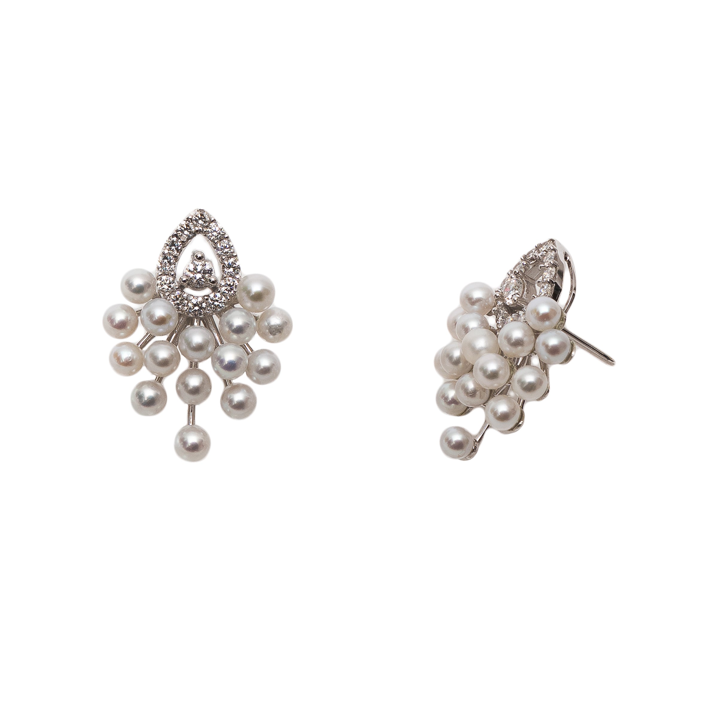 Brinco gota de pérolas naturais cravejada de diamante, ouro 18k