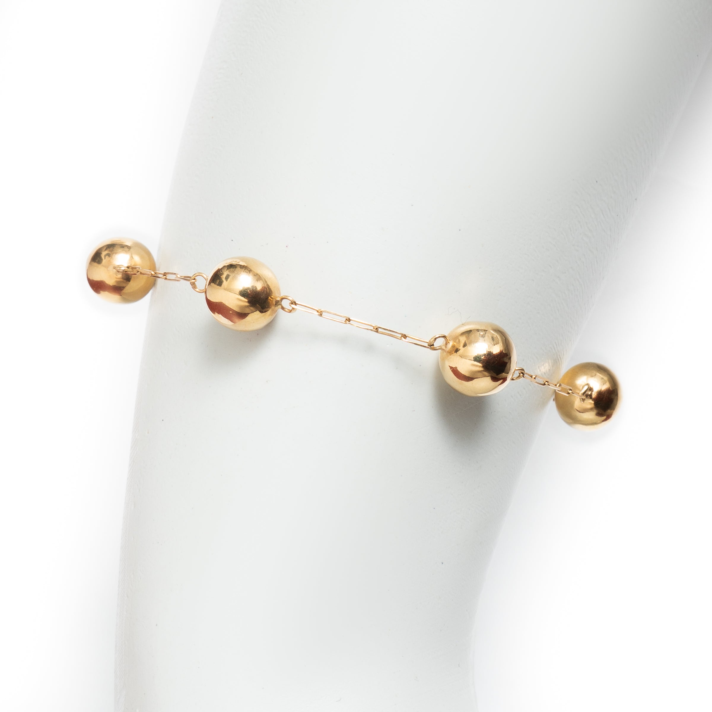 Pulseira Cartier com Bolas e Fecho em Formato de Coração em Ouro 18K