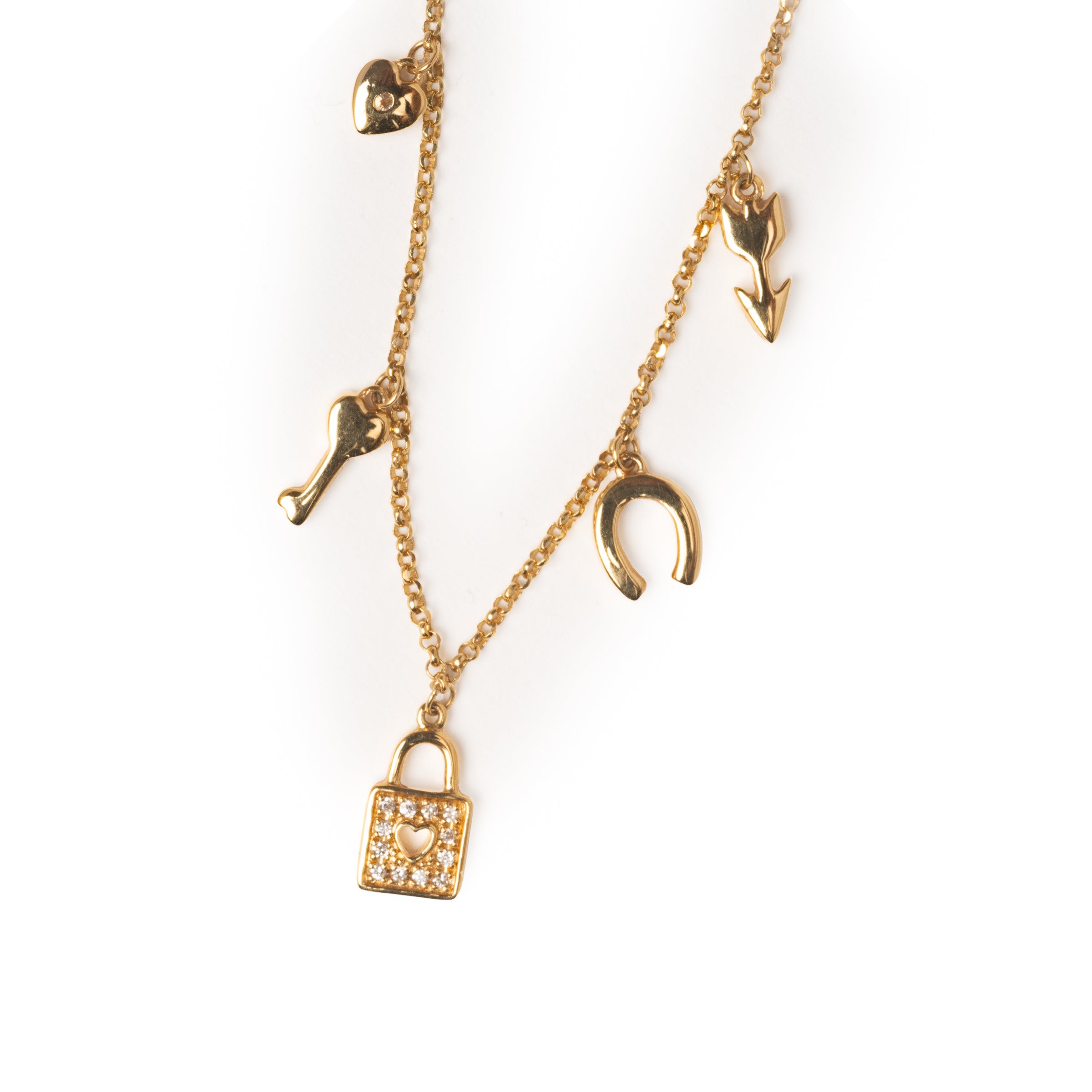 Gargantilha com 5 Pingentes de Proteção com Diamante e Ouro 18k