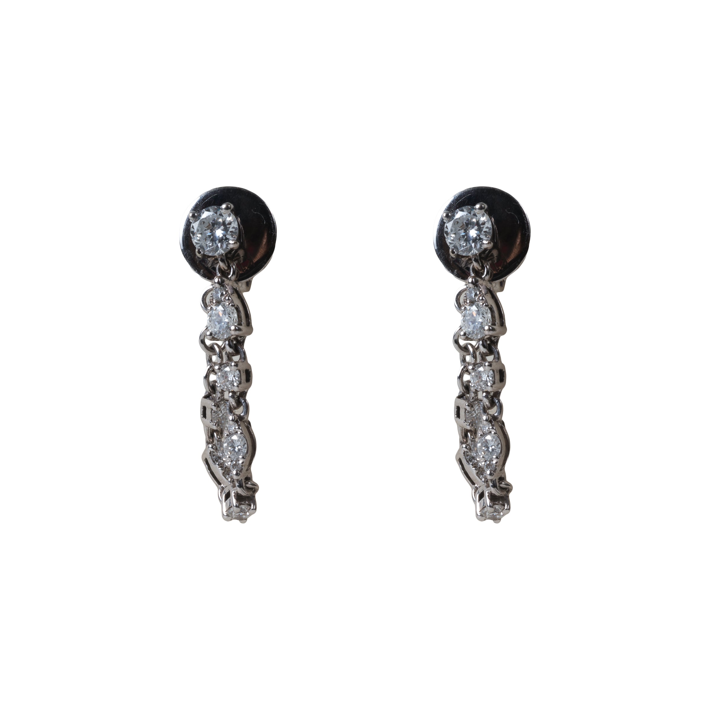 Brinco com Corrente e Diamante em Ouro 18k