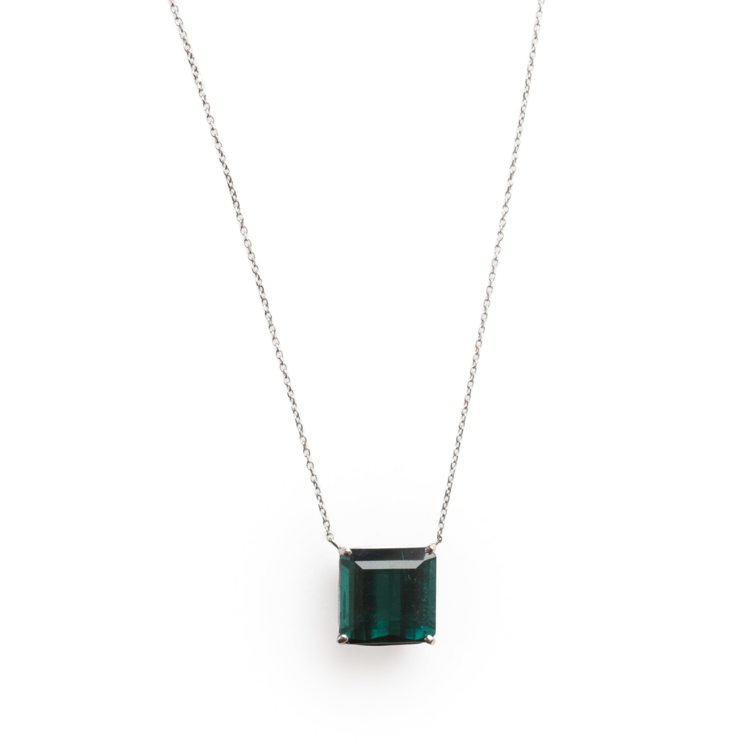 Colar Masculino em Ouro 18K com Pingente Quadrado de Turmalina Verde