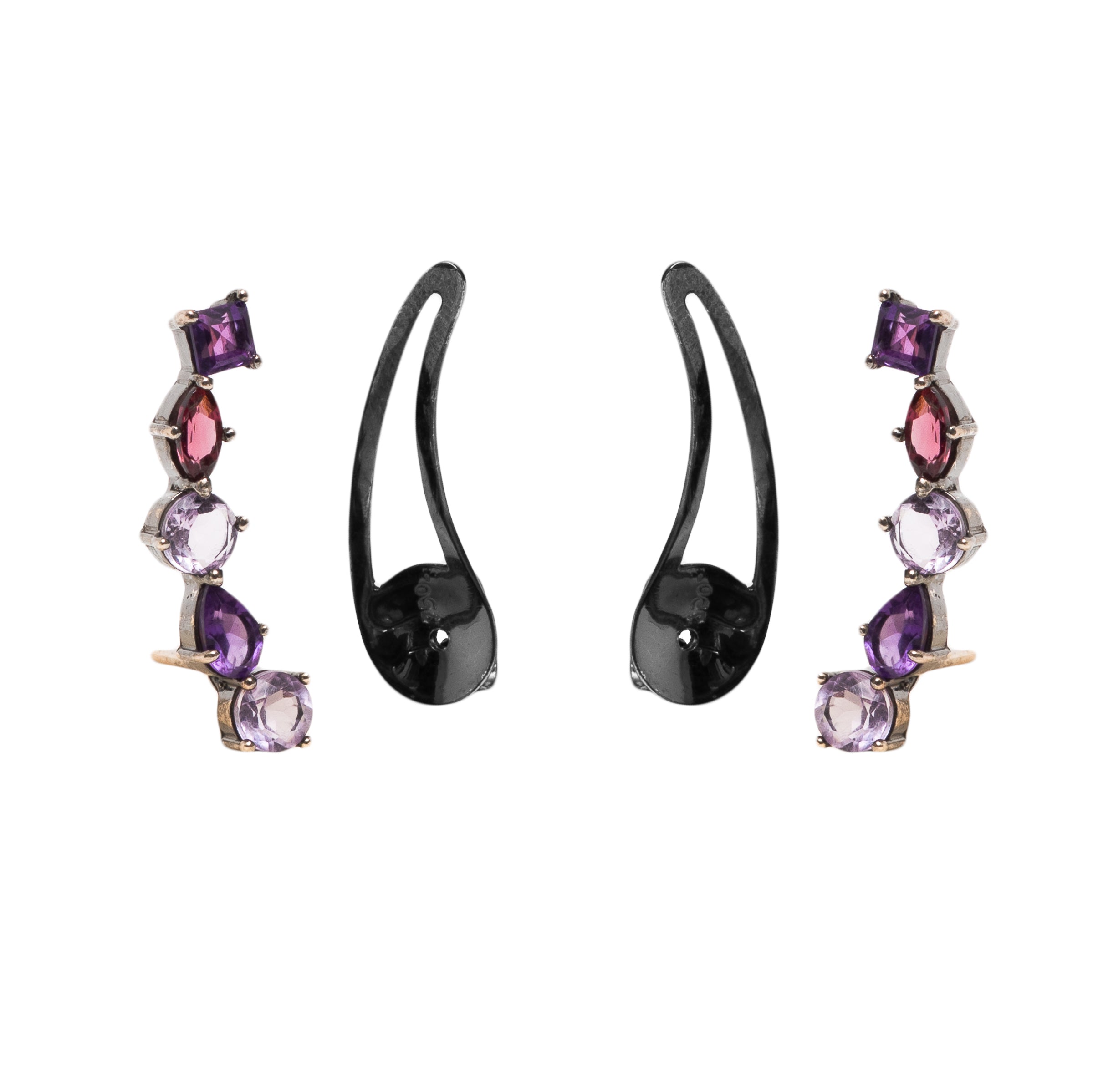Brinco Ear Cuff negro com 2 Rodolitas e 8 Ametistas ouro 18k