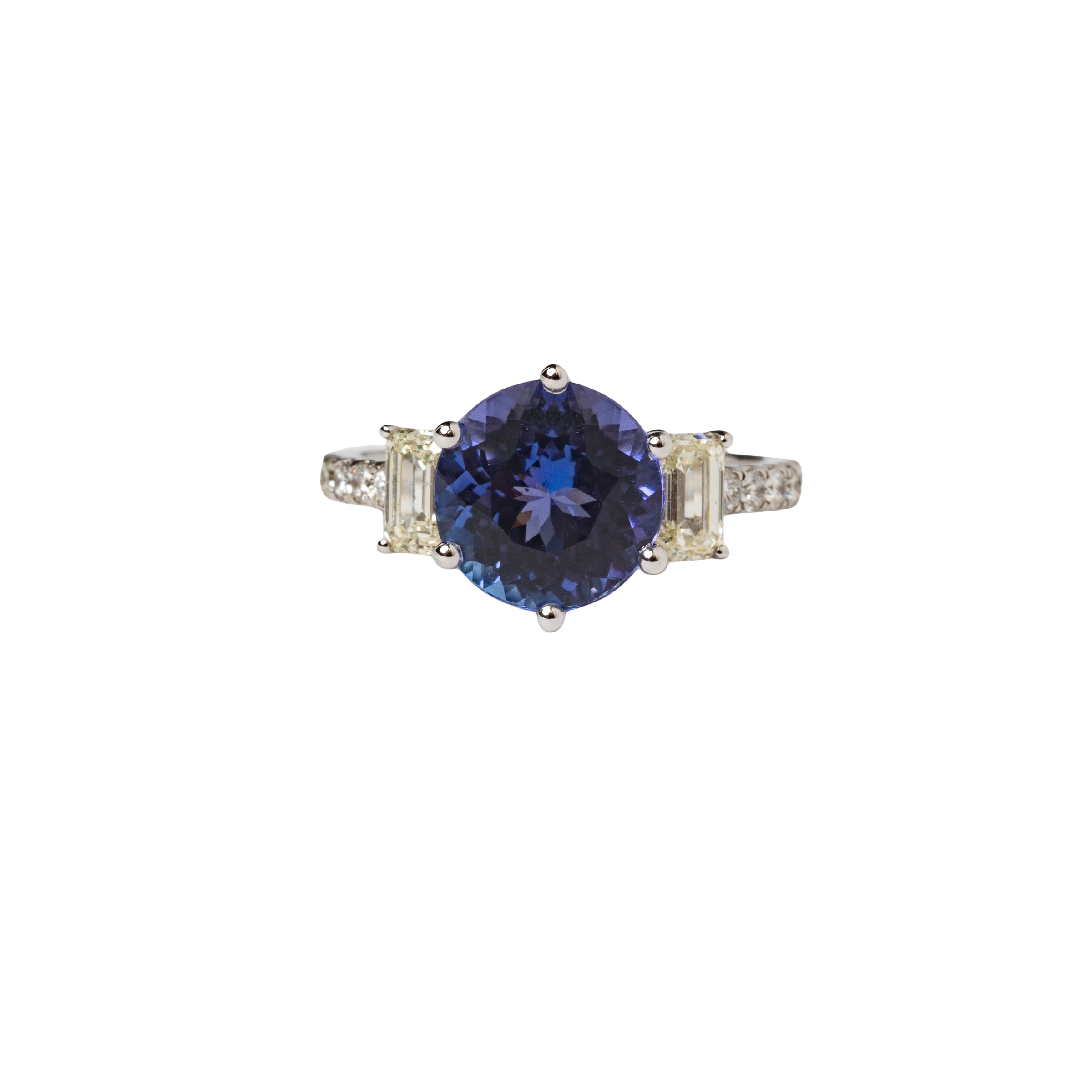 Anel Round Tanzanita e Diamante Ouro 18K