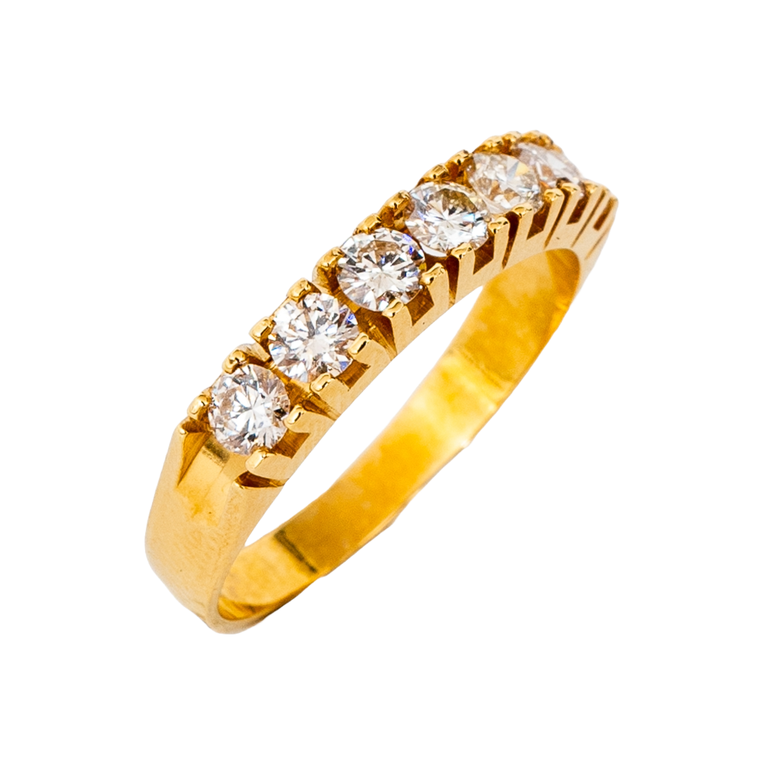 Meia aliança Regal de diamante e ouro 18k