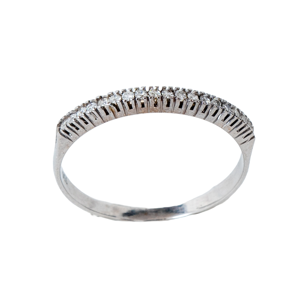 Meia aliança Luxe de diamante e ouro 18k