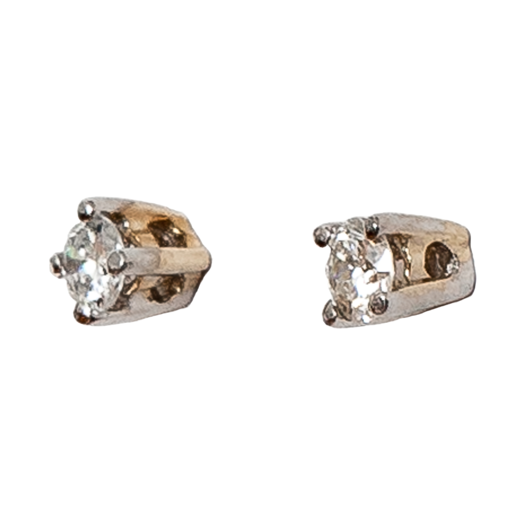 Brinco solitário Santorini de diamante e ouro 18k