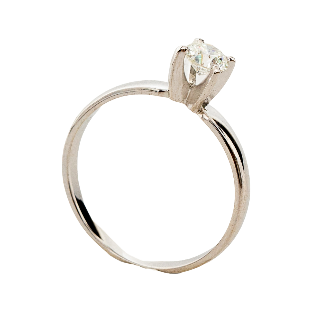 Anel solitário Hera de diamante e ouro 18k