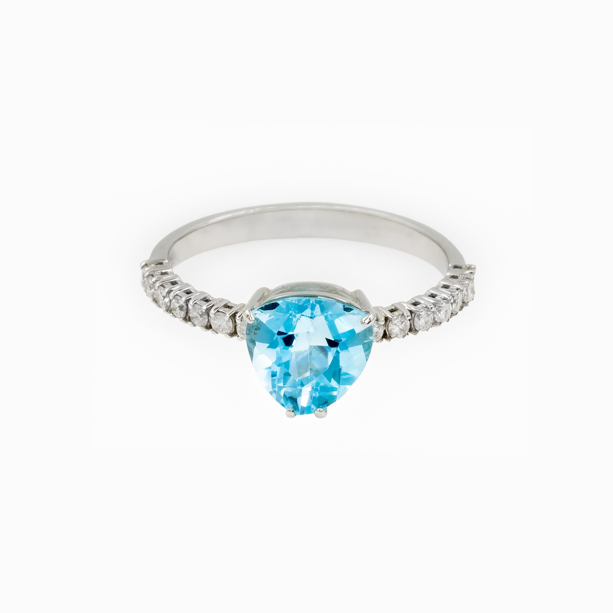 Anel solitário Topázio de diamante e ouro 18k
