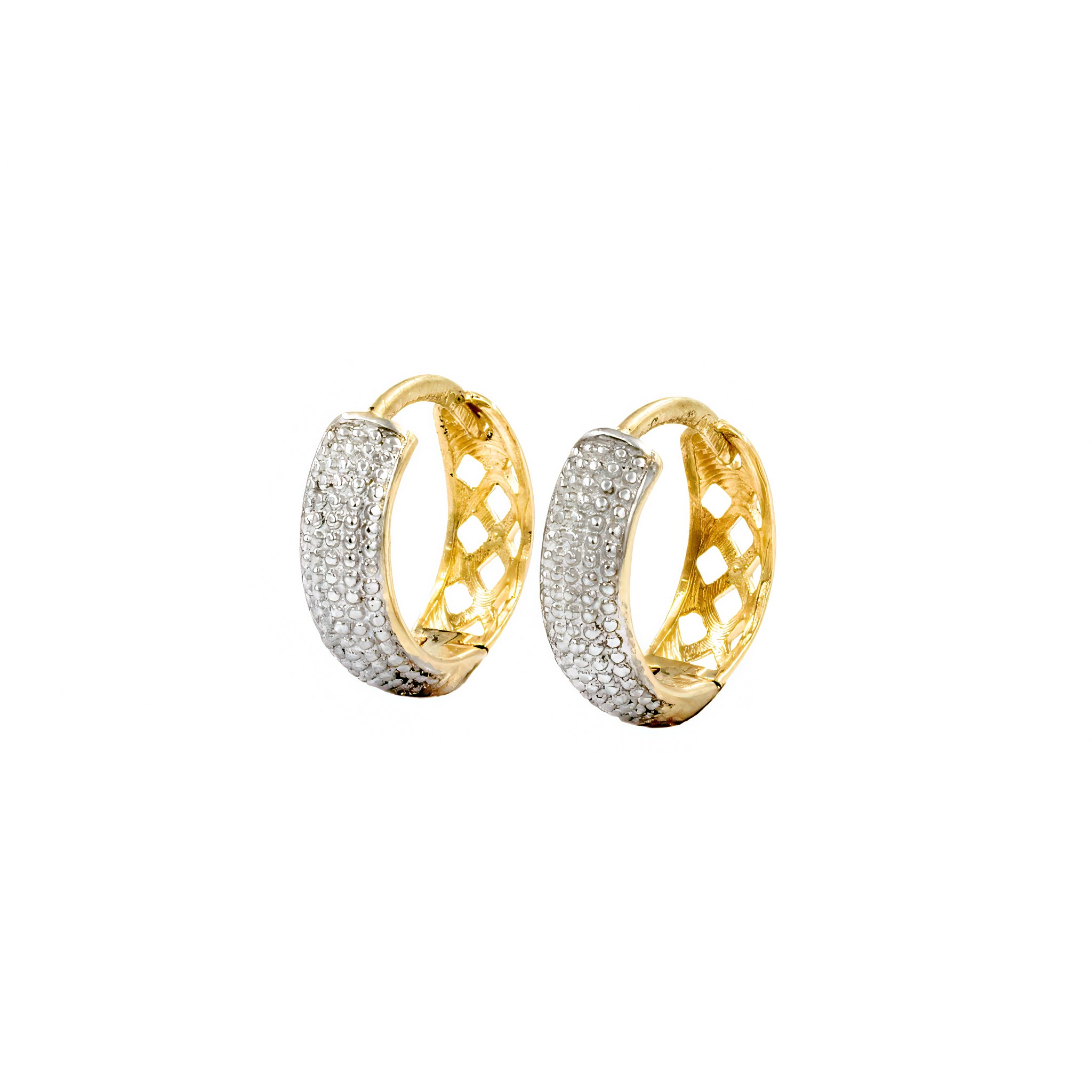 Brinco argola trabalhada ouro 18k