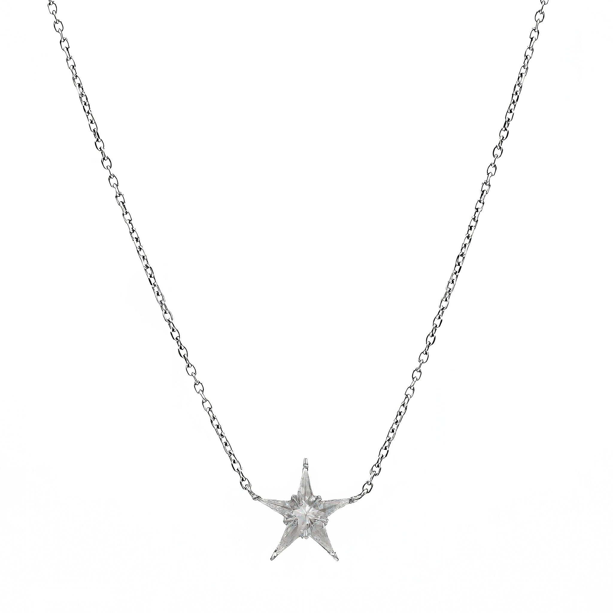 Gargantilha Estrela de  diamante e ouro 18k