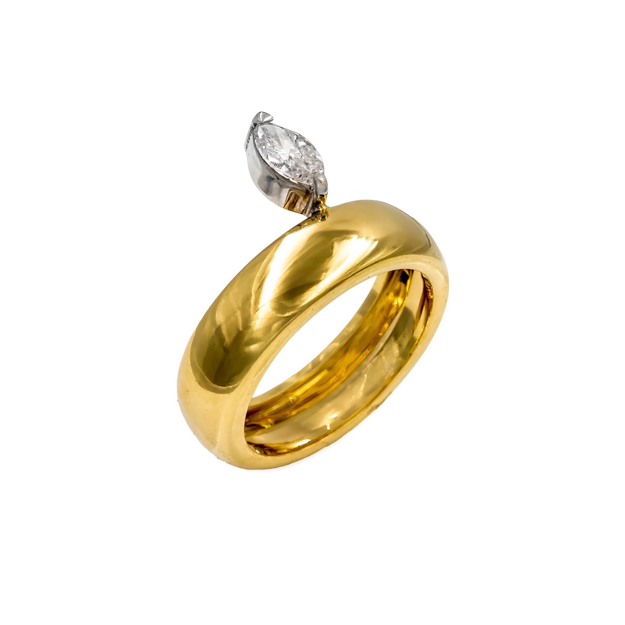 Aliança navete ouro 18k com pingente de diamante
