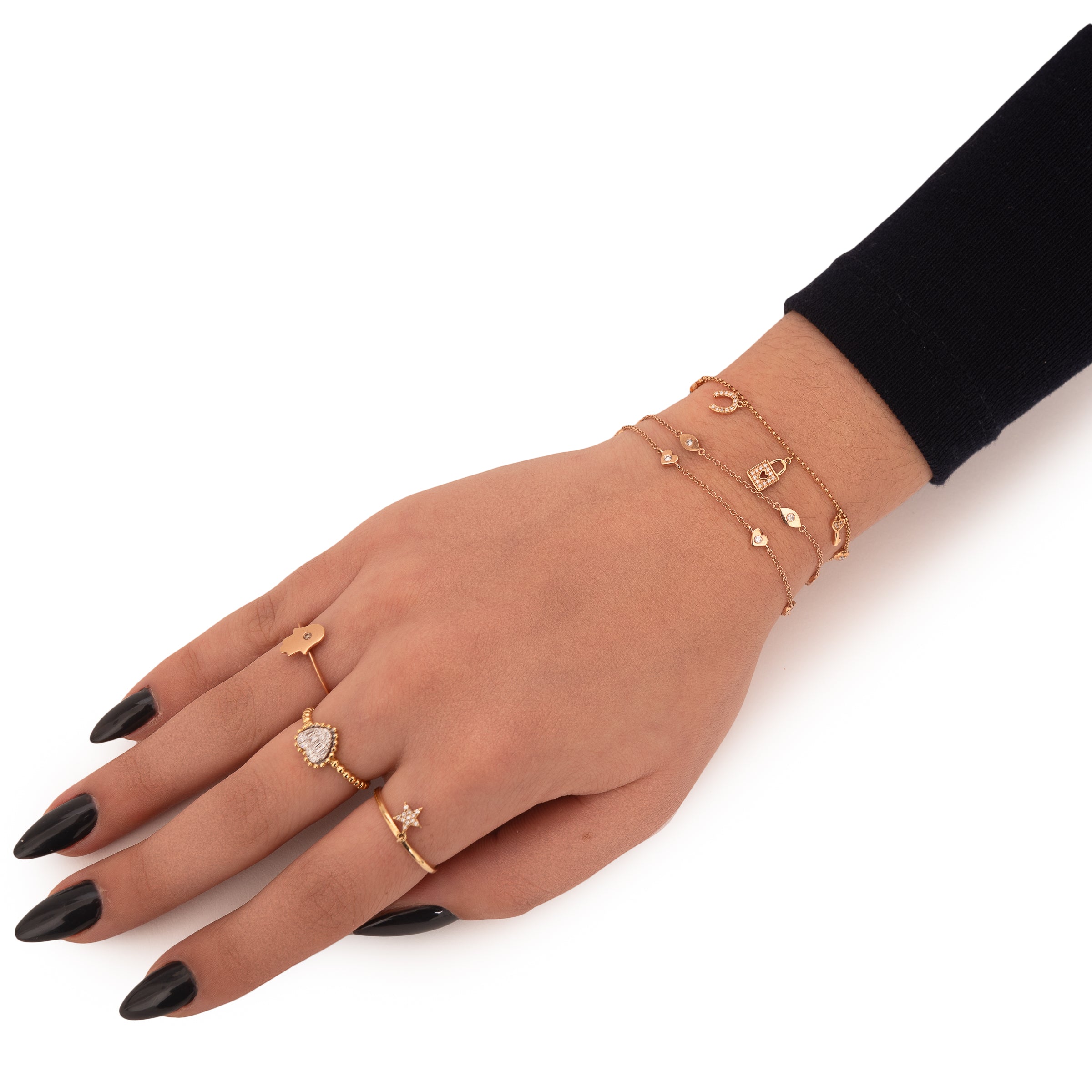 Anel Hamsa Mão de Fátima diamante e ouro 18k