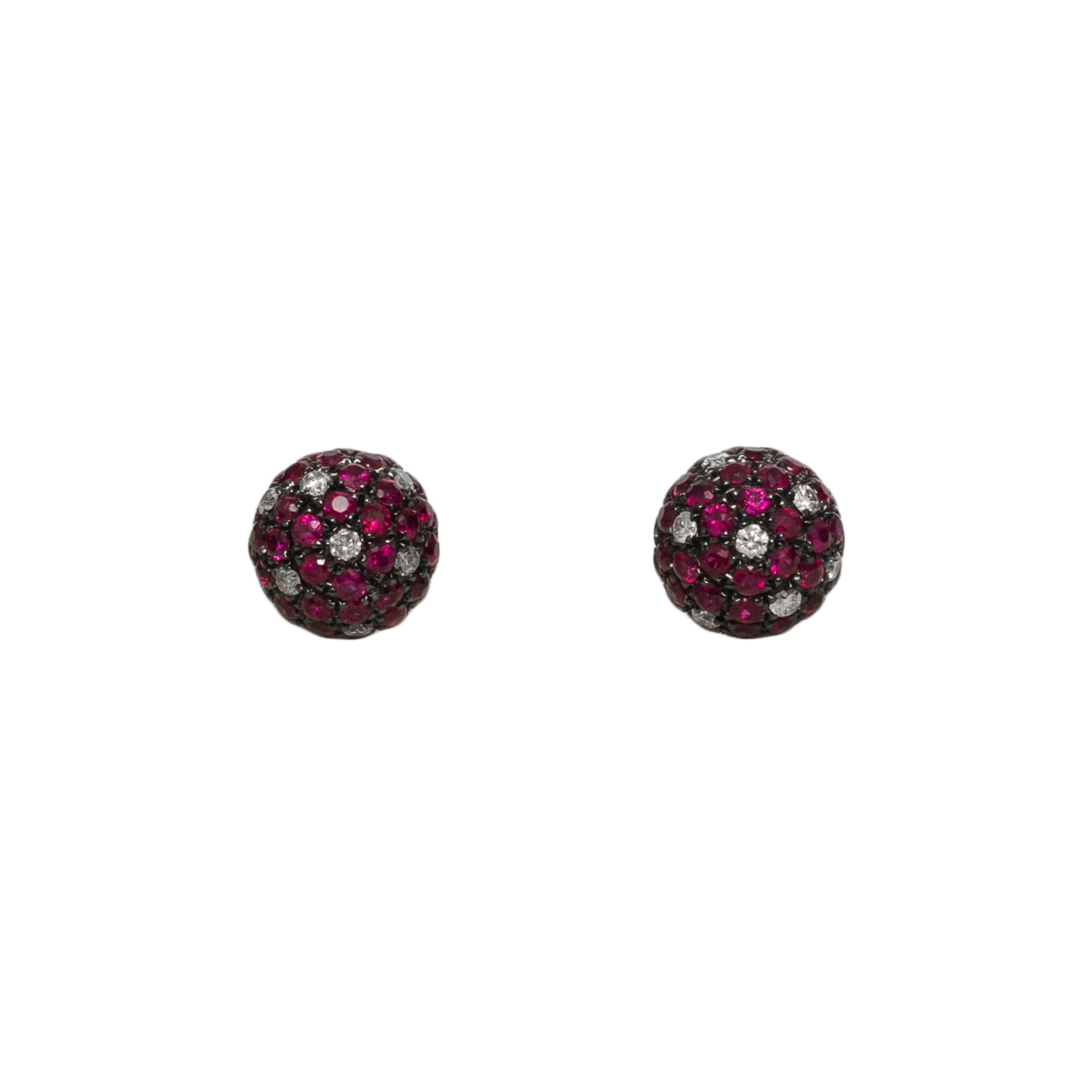 Brinco bola de rubi e diamante, ouro 18k