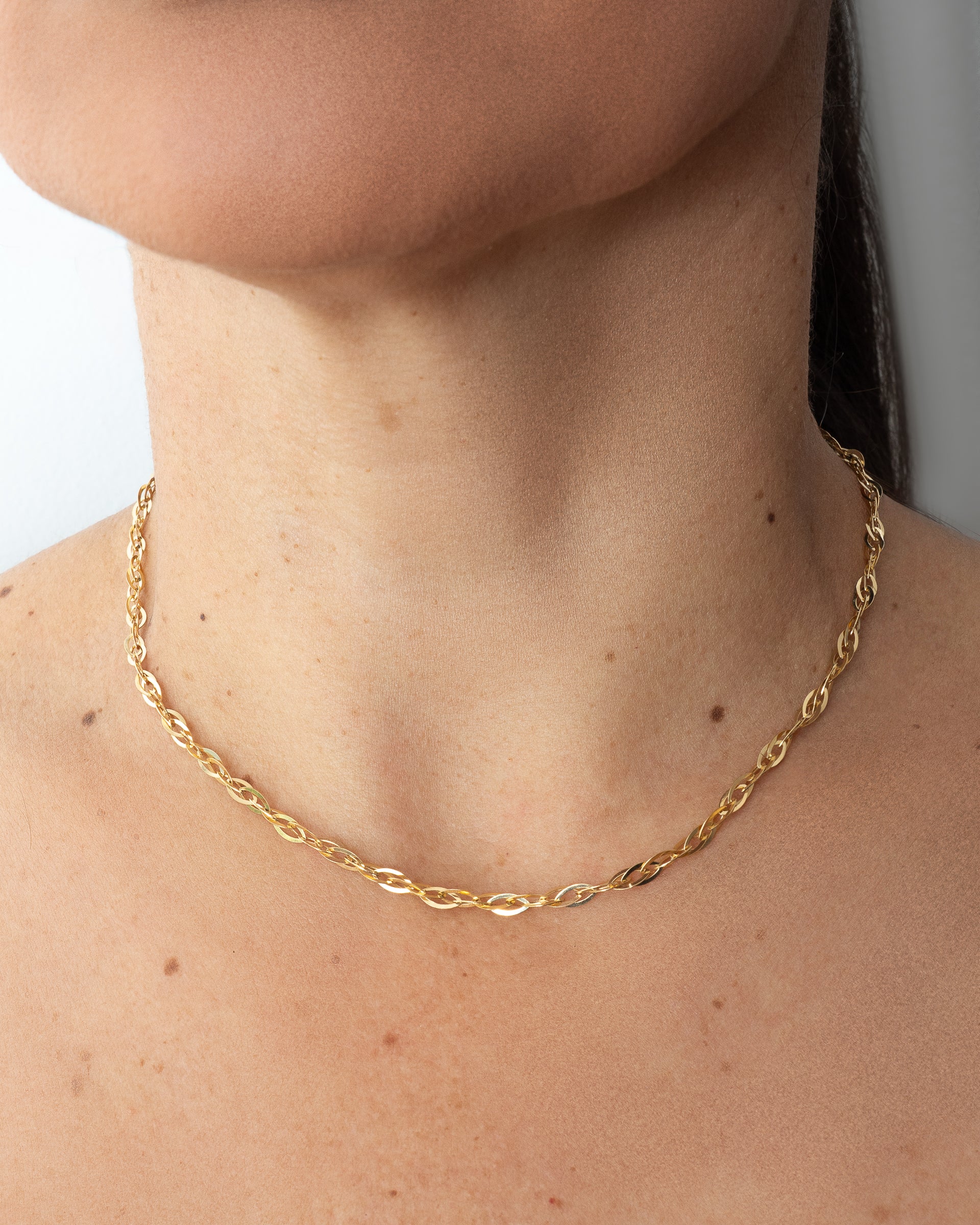 Corrente elos navete ouro 18k