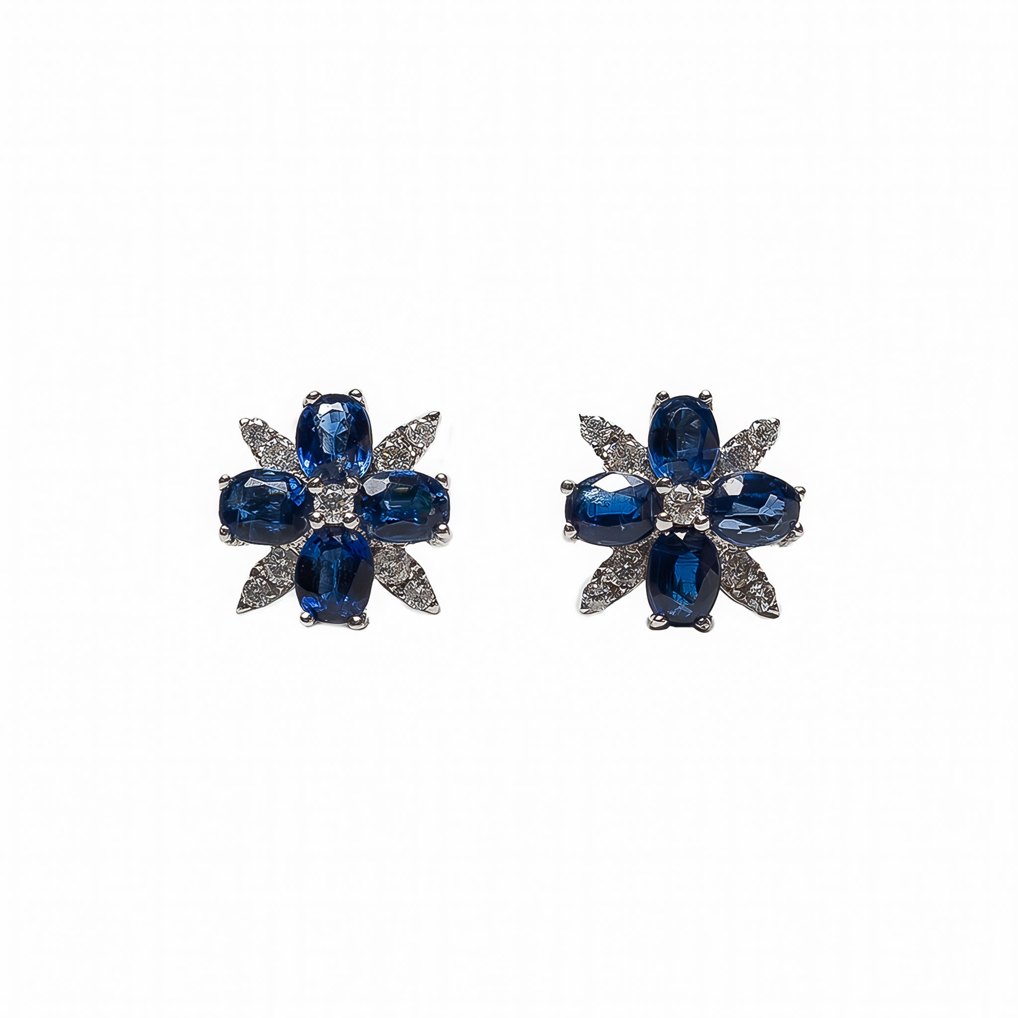 Brinco Flor Kayonita e Diamante Ouro 18k