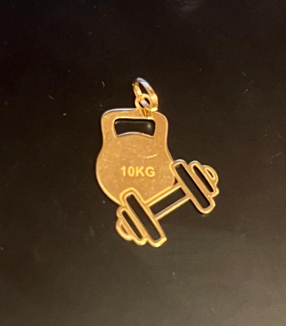 Pingente Fitness Peso Academia Ouro 18K