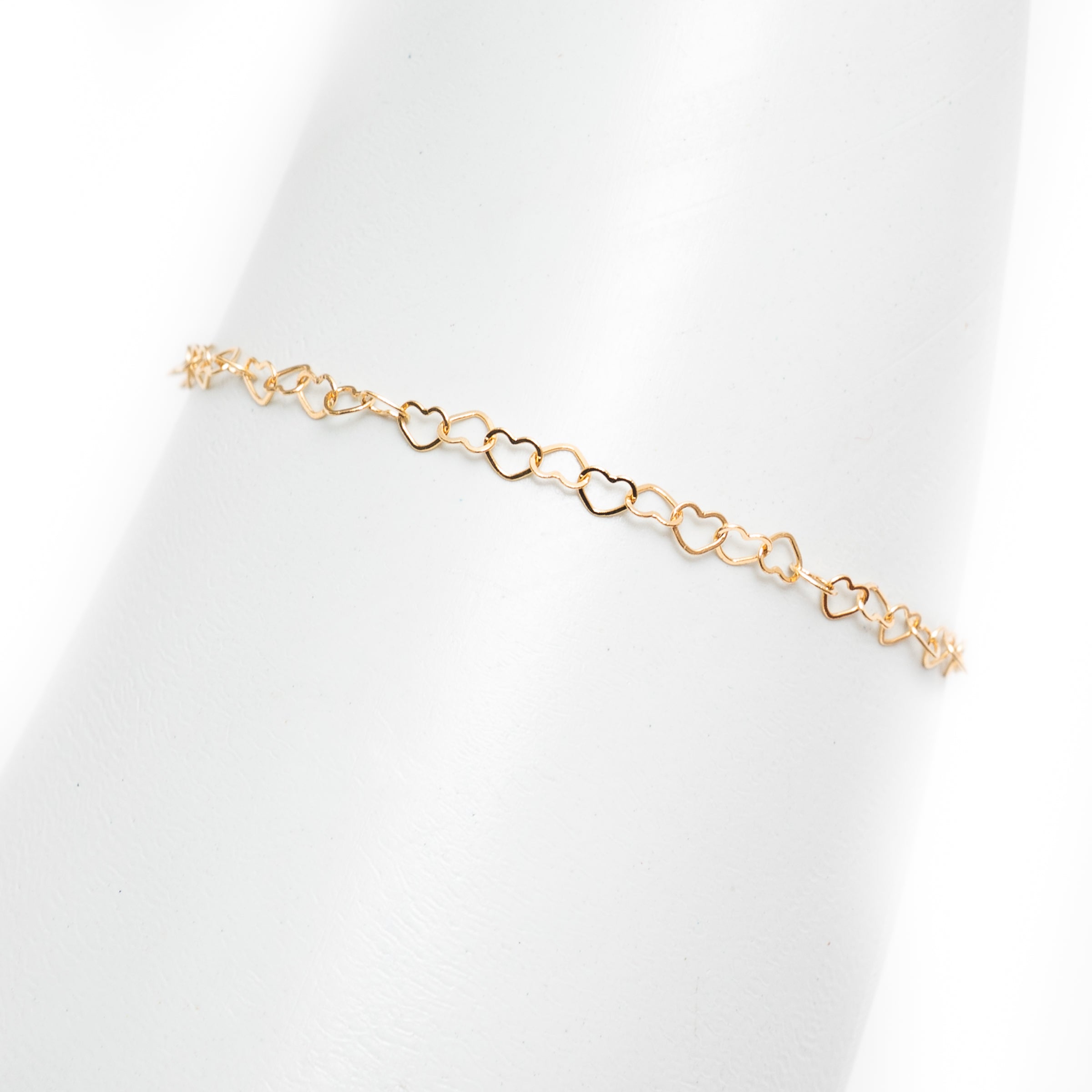 Pulseira Love corações finos