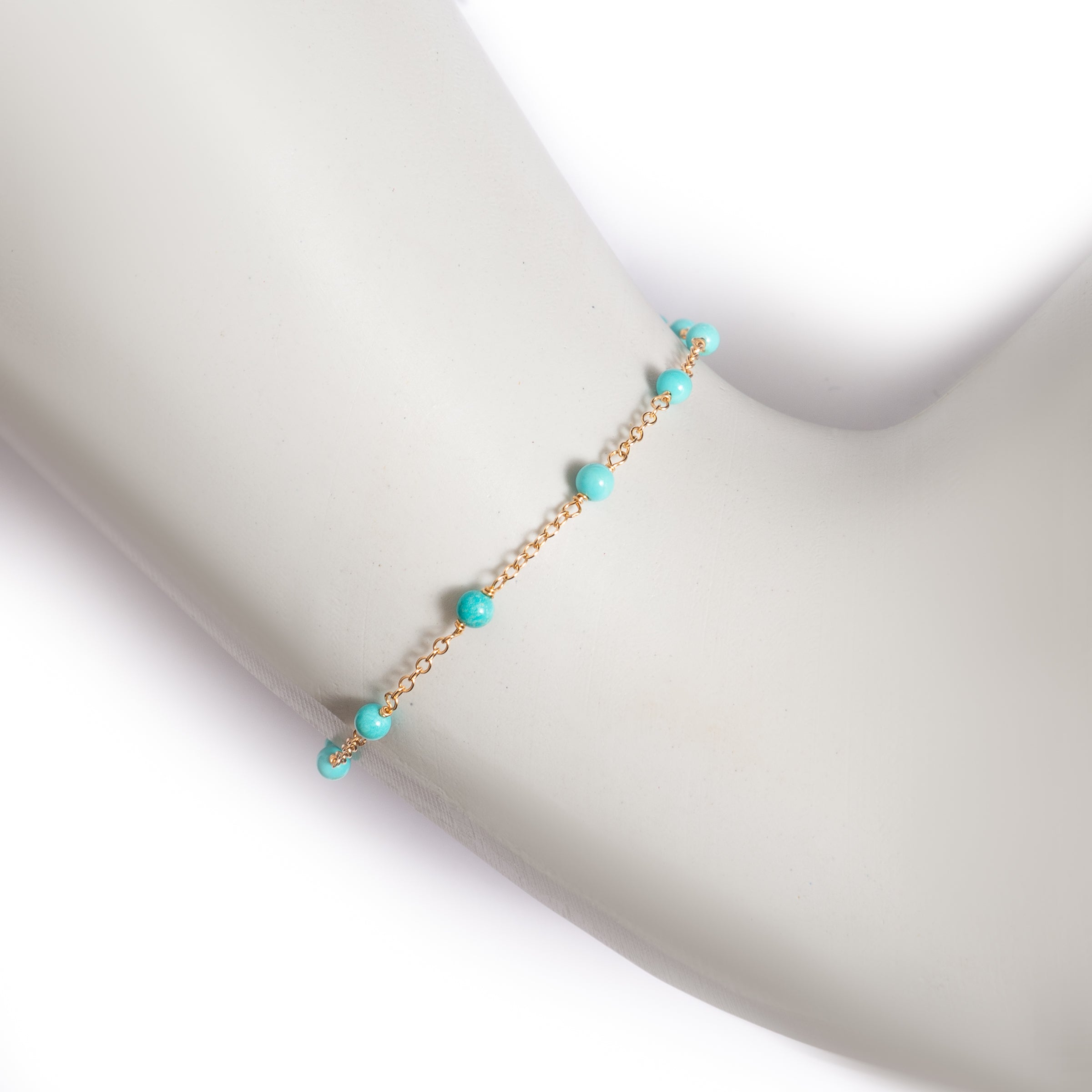 Pulseira ouro 14k com mini bolinhas turquesa