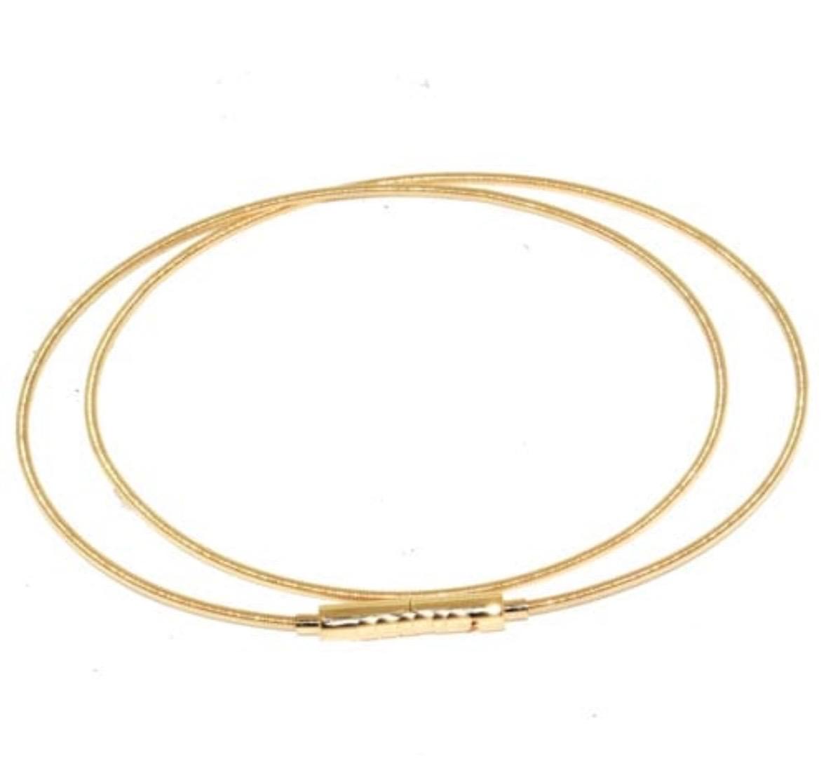 Pulseira corda de violão de 2 voltas em ouro 18k